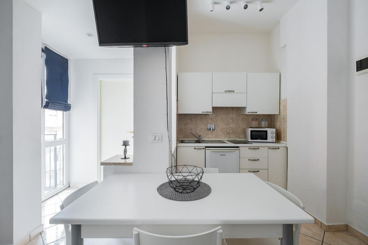 Studio di Via Lame vicino al Mercato delle Erbe Bologna Esterno foto